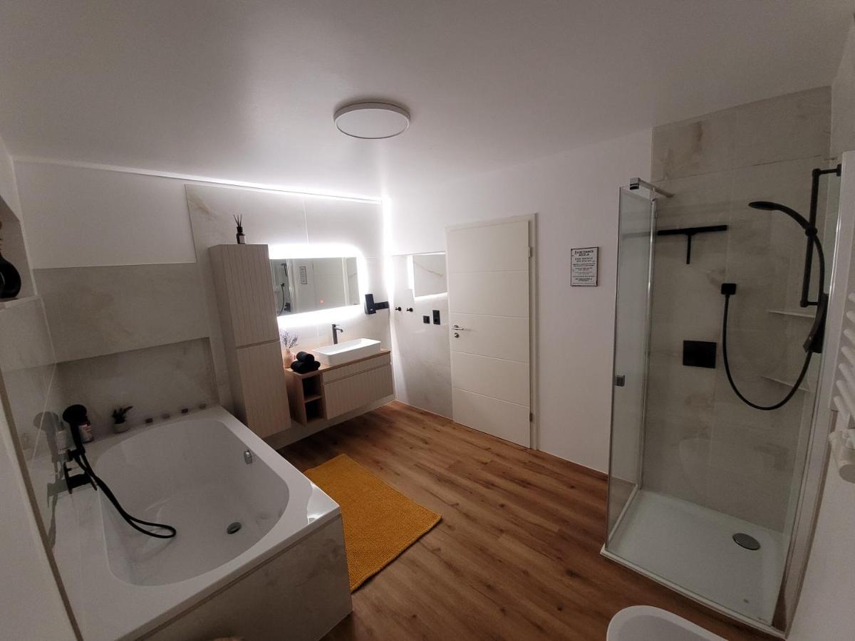 Ferienwohnung Nachtigall 2 Bad Hersfeld Eksteriør billede